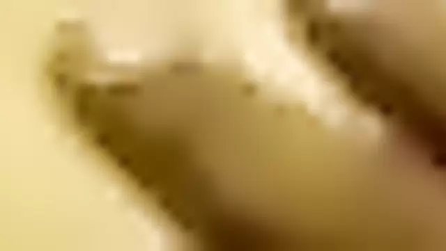 Волосатая узбечка трахается в миссионерской позе